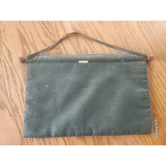 Two Welcome and HOME wall hangings - Picture 4 of 9